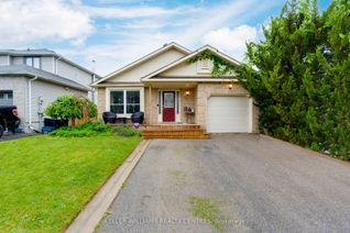 Backsplit for Sale, 16 Gosney Cres W, Barrie, ON