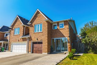 Townhouse for Sale, 5008 Willowood Dr, Mississauga, ON