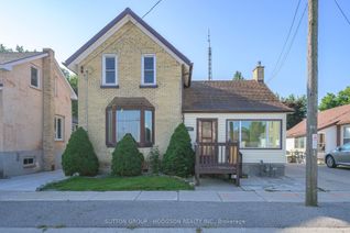 House for Sale, 35 Victoria Ave E, South Huron, ON