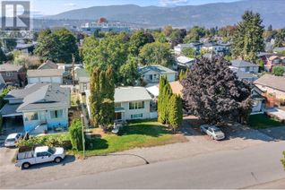 Property for Sale, 2262 Aberdeen Street N, Kelowna, BC