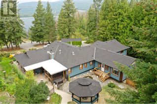 House for Sale, 3045 Lindberg Road, Sorrento, BC