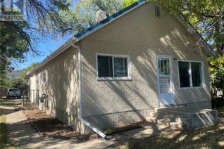 Bungalow for Sale, 111 Sidney Street, Maple Creek, SK