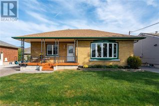 Detached House for Sale, 7 Battersea Avenue, St. Catharines, ON