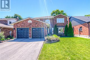 Detached House for Sale, 18 Rutherford Drive, Simcoe, ON