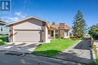 Bungalow for Sale, 583 Woodpark Crescent Sw, Calgary, AB