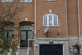 Freehold Townhouse for Rent, 5637 Retreat St, Mississauga, ON