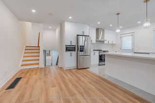 Backsplit for Rent, 105 Baltray Cres, Toronto, ON