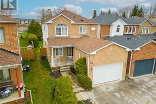 Detached House for Sale, 30 Aikens Crescent, Barrie, ON