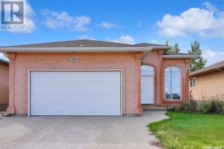 Detached House for Sale, 2011 Norman Mackenzie Road, Regina, SK