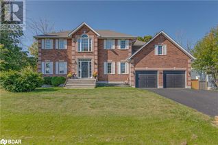 Detached House for Sale, 3684 Kimberley Street, Innisfil, ON