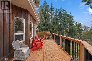 Cottage for Sale, 7112 Willis Point Rd, Central Saanich, BC