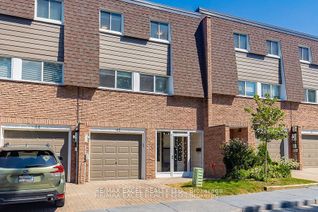 Condo Townhouse for Sale, 653 Village Pkwy #45, Markham, ON