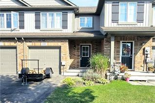 Freehold Townhouse for Sale, 100 Roselawn Crescent, Welland, ON