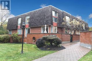 Townhouse for Sale, 73 Upper Canada Drive #Th1, Toronto (St. Andrew-Windfields), ON