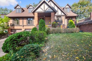 Detached House for Sale, 18 Village Squire Lane, Markham, ON