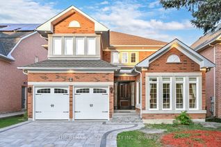 Detached House for Sale, 9 Kingsborough St, Richmond Hill, ON