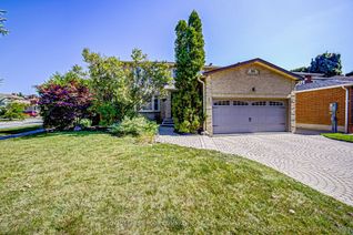 Detached House for Sale, 53 Marsh St, Richmond Hill, ON