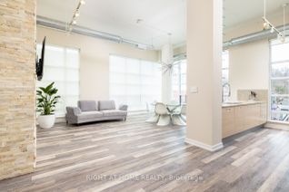 Loft for Rent, 380 Macpherson Ave #306, Toronto, ON