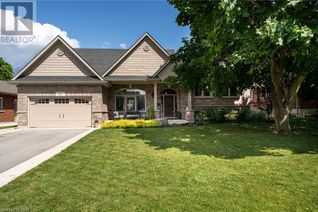 Detached House for Sale, 8 Runnymede Road, Port Colborne, ON