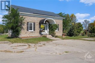 Bungalow for Sale, 26 Blacksmith Road, Lombardy, ON