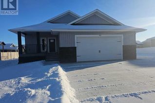 Bungalow for Sale, 40 Erica Drive, Lacombe, AB