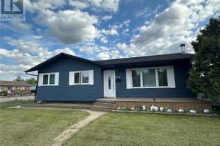 Bungalow for Sale, 242 Onstad Crescent, Weyburn, SK