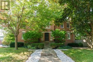 House for Sale, 102 Brooke Avenue, Toronto (Bedford Park-Nortown), ON