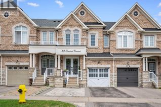 Freehold Townhouse for Sale, 29 Lindvest Crescent, Vaughan (Patterson), ON