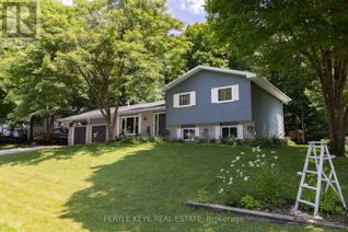 Detached House for Sale, 100 Meadow Heights Drive, Bracebridge, ON