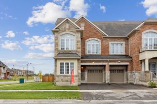 Townhouse for Sale, 136 Ness Dr, Richmond Hill, ON