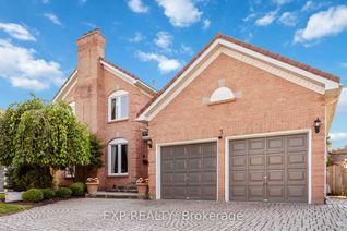 Detached House for Sale, 3 Hoodview Crt, Markham, ON