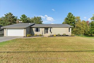 Detached House for Sale, 21959 Loyalist Pkwy, Quinte West, ON