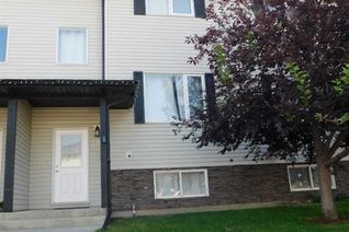 Freehold Townhouse for Sale, 232 17 Street E, Brooks, AB