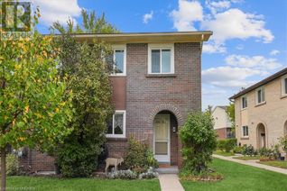 Townhouse for Sale, 43 Nadia Place Unit# 38, Oakville, ON