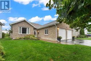 House for Sale, 405 Sweezey Court, Pembroke, ON