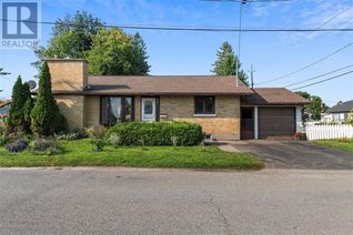 Bungalow for Sale, 4 Thomas Avenue, Perth, ON