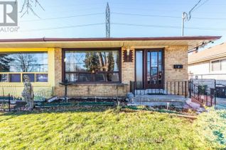 Semi-Detached House for Sale, 8 Virgilwood Drive, Toronto (Westminster-Branson), ON