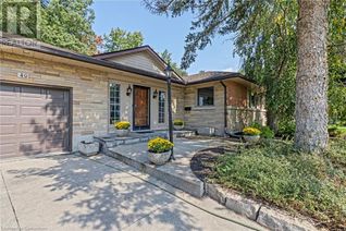 Detached House for Sale, 40 Bertram Drive, Dundas, ON