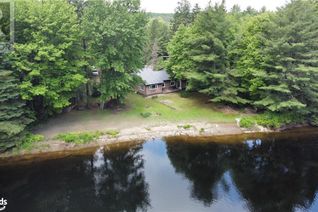 Detached House for Sale, 2424 Fraserburg Road, Bracebridge, ON