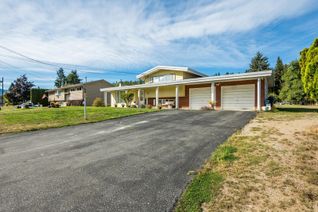 Detached House for Sale, 2600 6th Avenue, Castlegar, BC