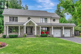 Detached House for Sale, 18 St Anns Court, Ancaster, ON