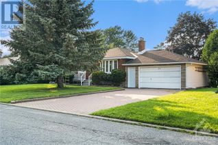 Detached House for Sale, 28 Roundhay Drive, Ottawa, ON