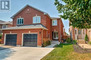 Semi-Detached House for Rent, 19 Wakefield Lane, Hamilton (Waterdown), ON