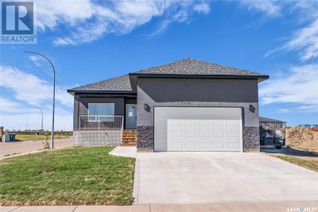 Bungalow for Sale, 558 Fortosky Manor, Saskatoon, SK