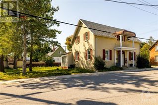 Duplex for Sale, 254-256 Thomas Street, Carleton Place, ON