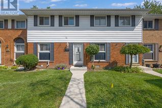 Condo Townhouse for Sale, 2922 Meadowbrook Lane #1, Windsor, ON