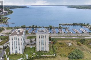 Condo Apartment for Sale, 2 Toronto Street Unit# 401, Barrie, ON