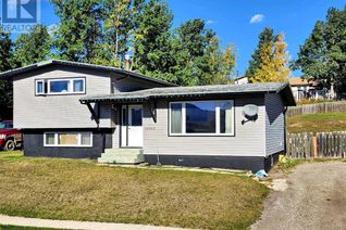 Detached House for Sale, 10806 98 Avenue, Grande Cache, AB