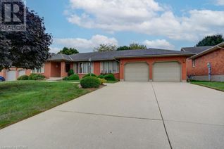 Bungalow for Sale, 84 Parkwood Drive, Tillsonburg, ON