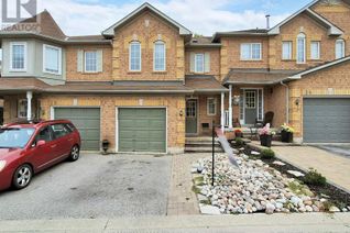 Townhouse for Sale, 32 Ingold Lane, Ajax (Central), ON